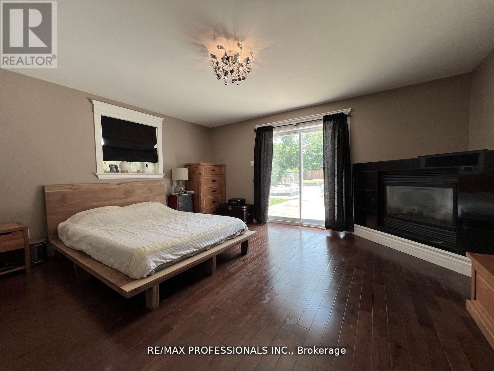 5057 OLD BROCK ROAD Image 14