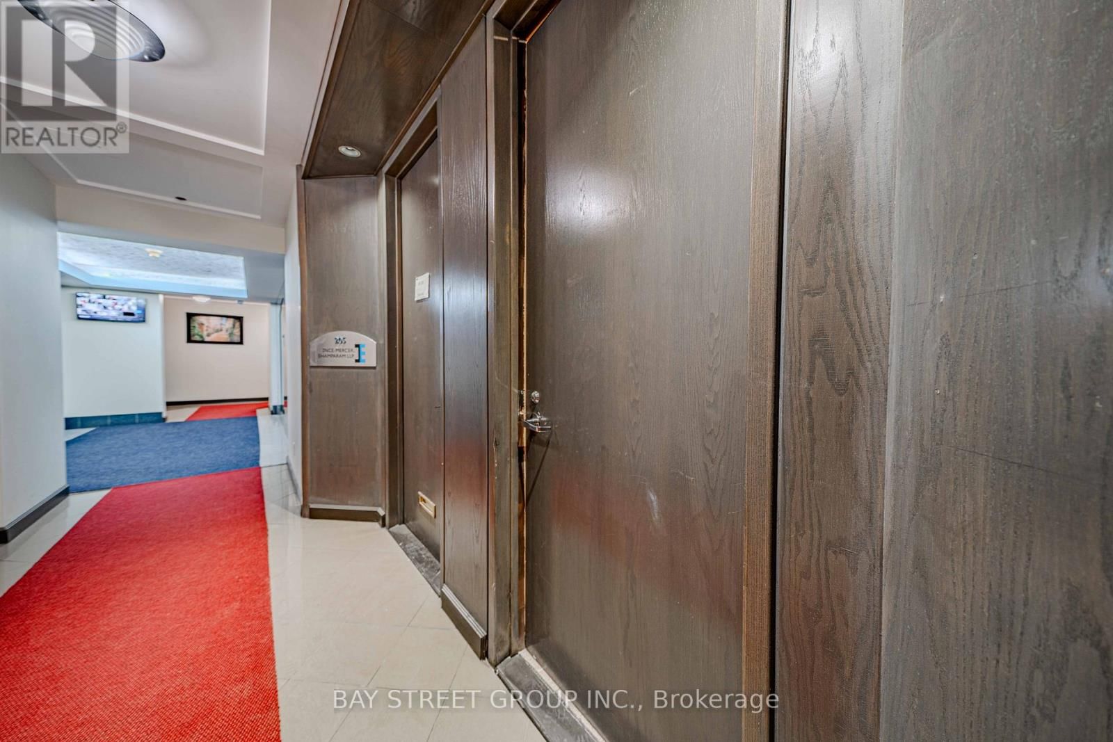 205 - 80 CORPORATE DRIVE Image 11