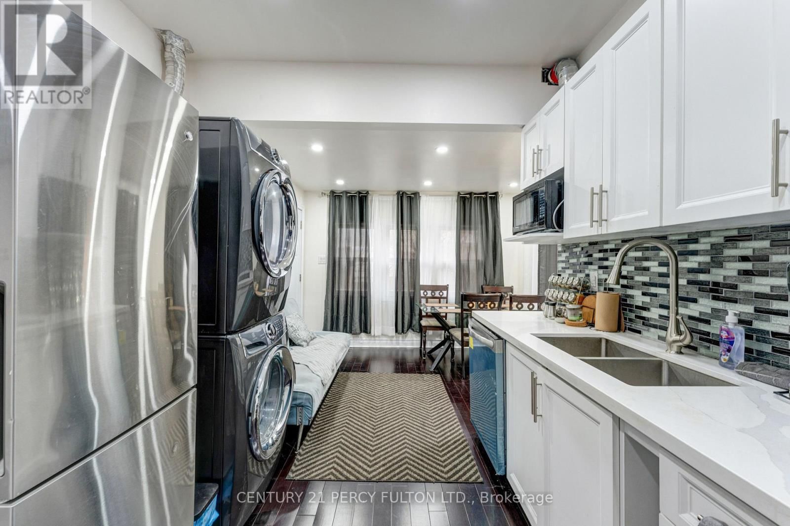 1-2 - 75 AVENUE STREET Image 16