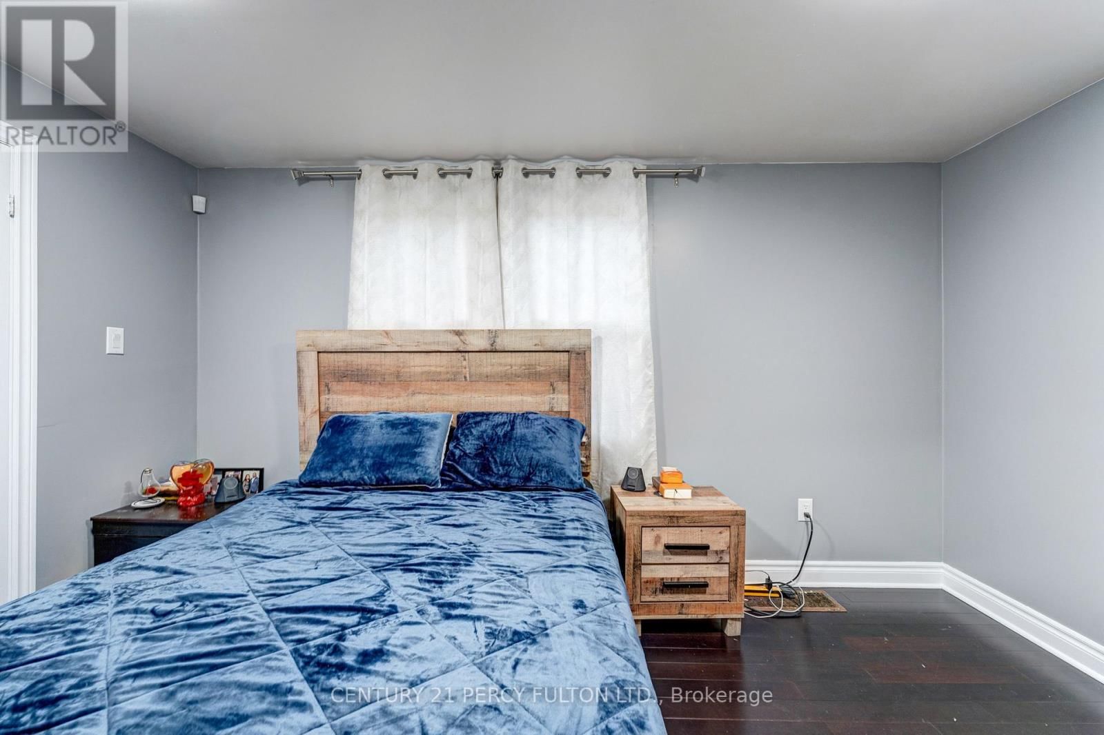 1-2 - 75 AVENUE STREET Image 38