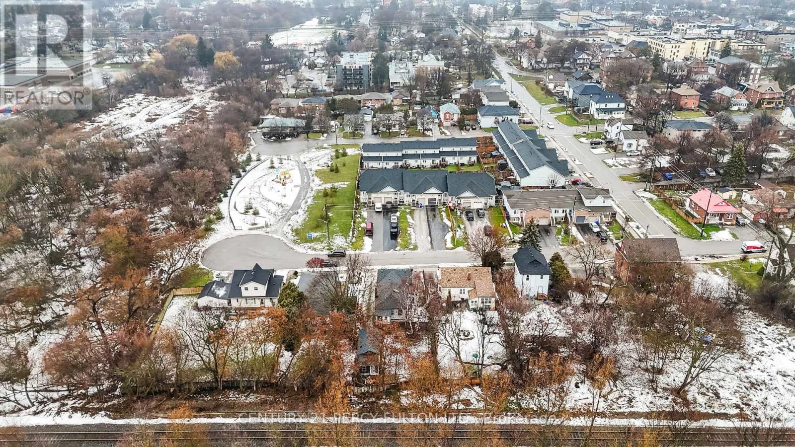 1-2 - 75 AVENUE STREET Image 6