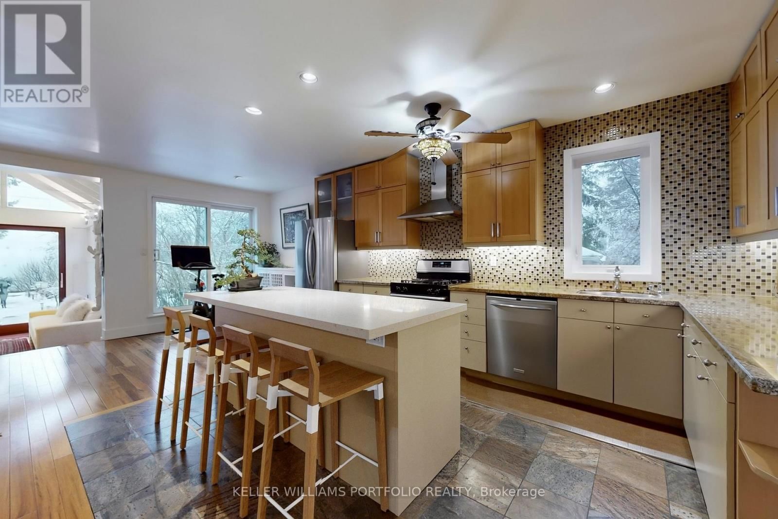 3 DAULT ROAD Image 12