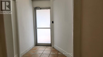 Image #1 of Commercial for Sale at Simcoe, Oshawa , Ontario