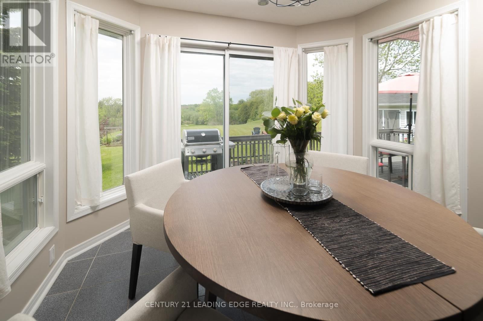 5048 WILLIAM STREET Image 12