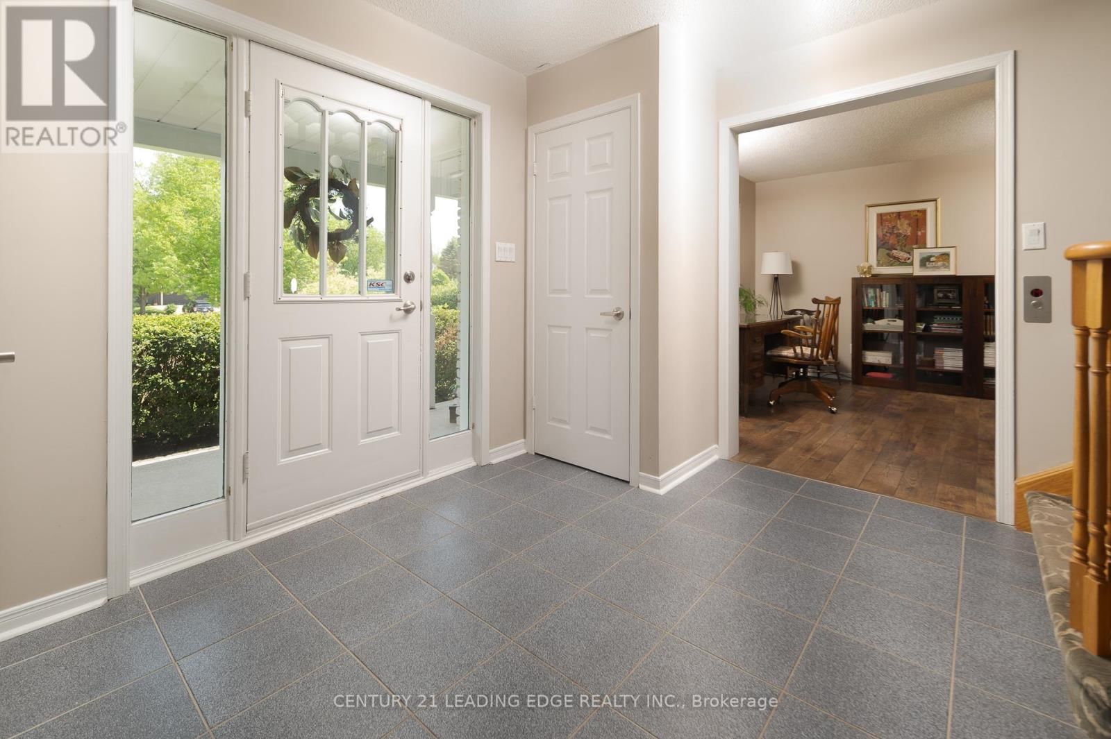 5048 WILLIAM STREET Image 23