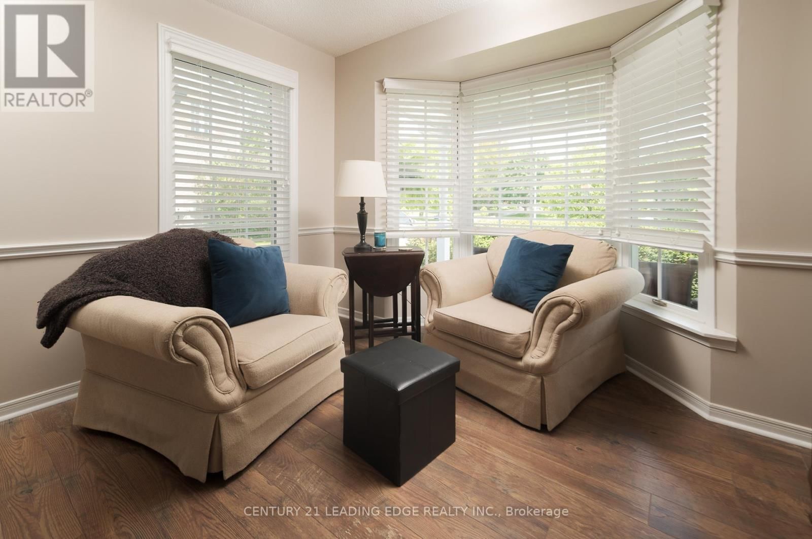 5048 WILLIAM STREET Image 24