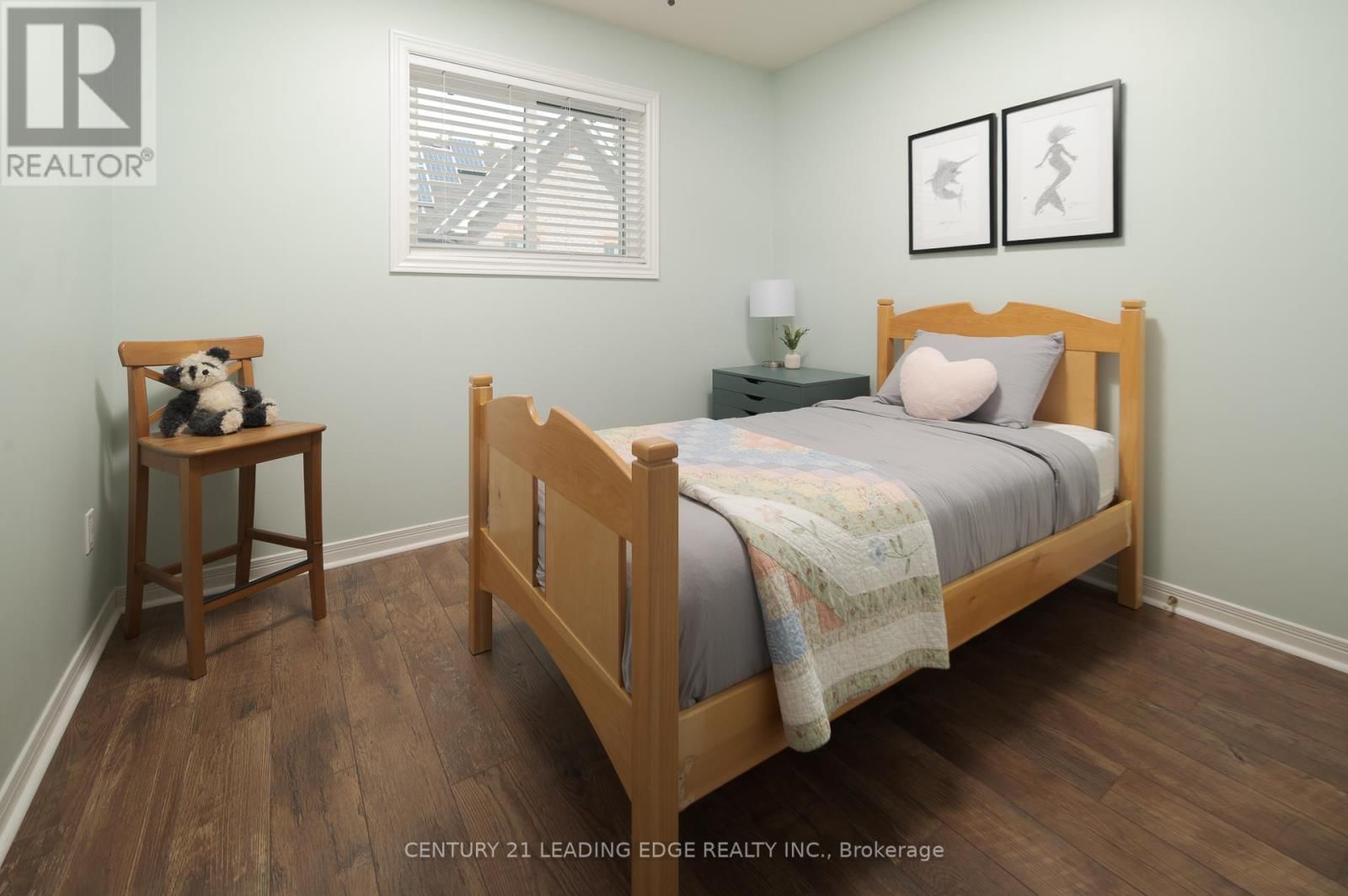 5048 WILLIAM STREET Image 34