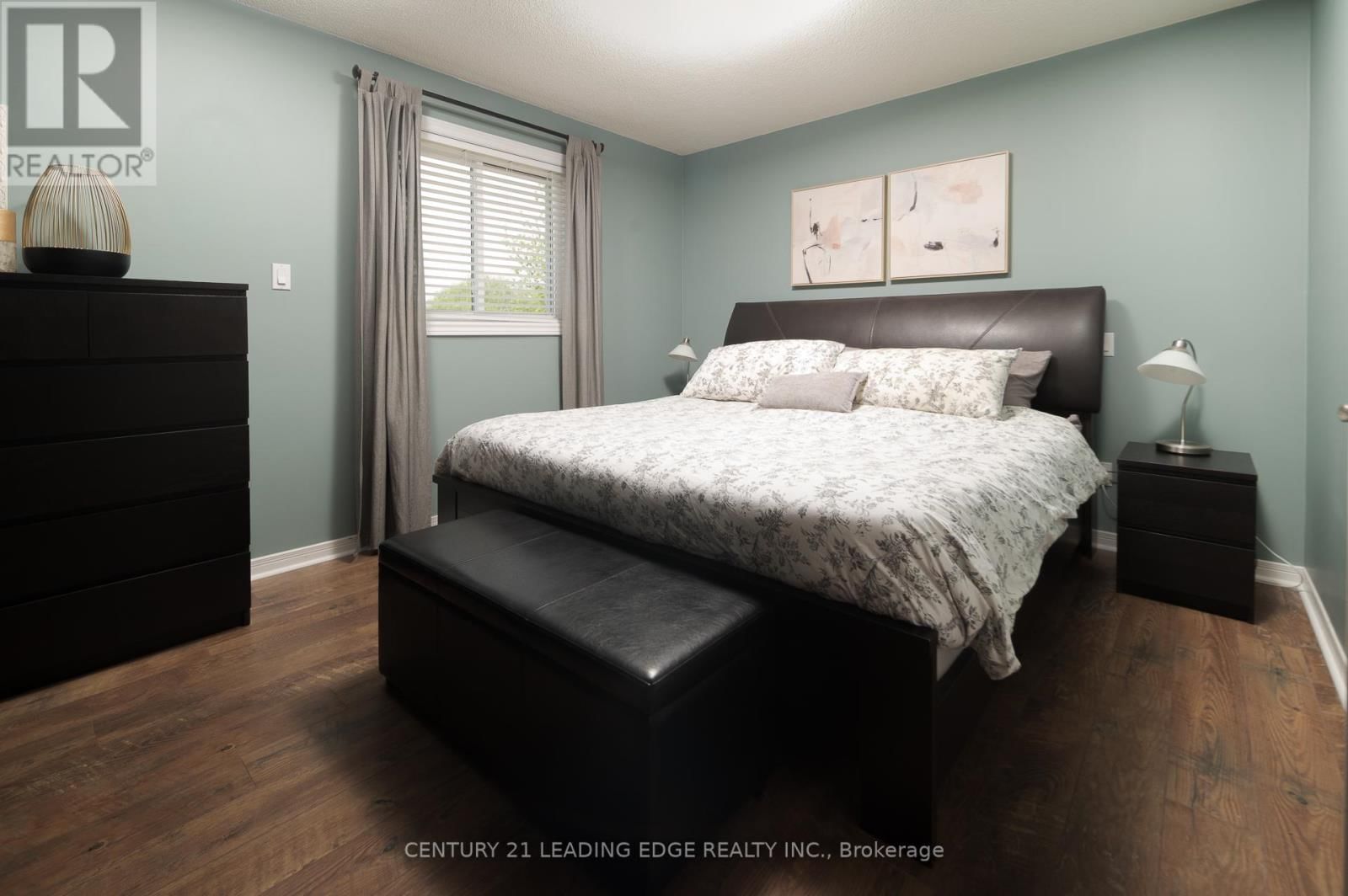 5048 WILLIAM STREET Image 35