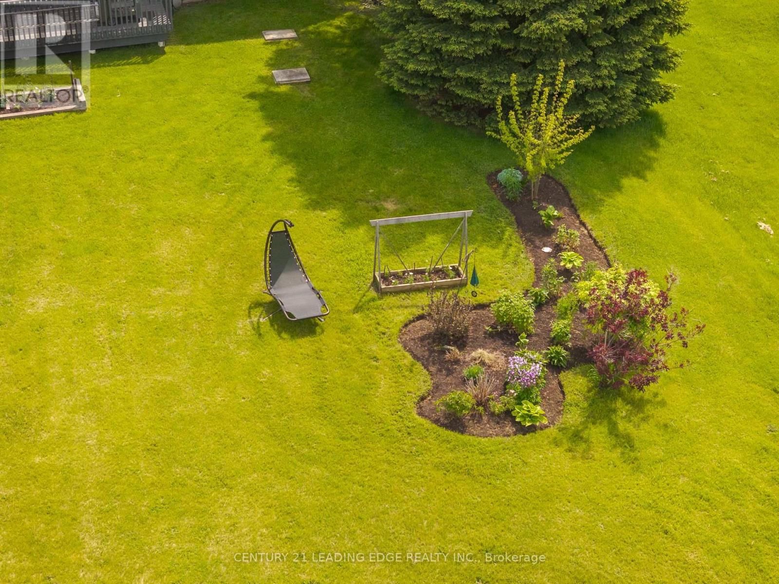 5048 WILLIAM STREET Image 45