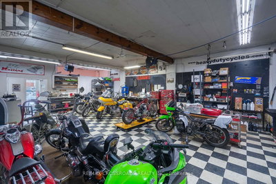 Image #1 of Commercial for Sale at Kingston, Toronto , Ontario