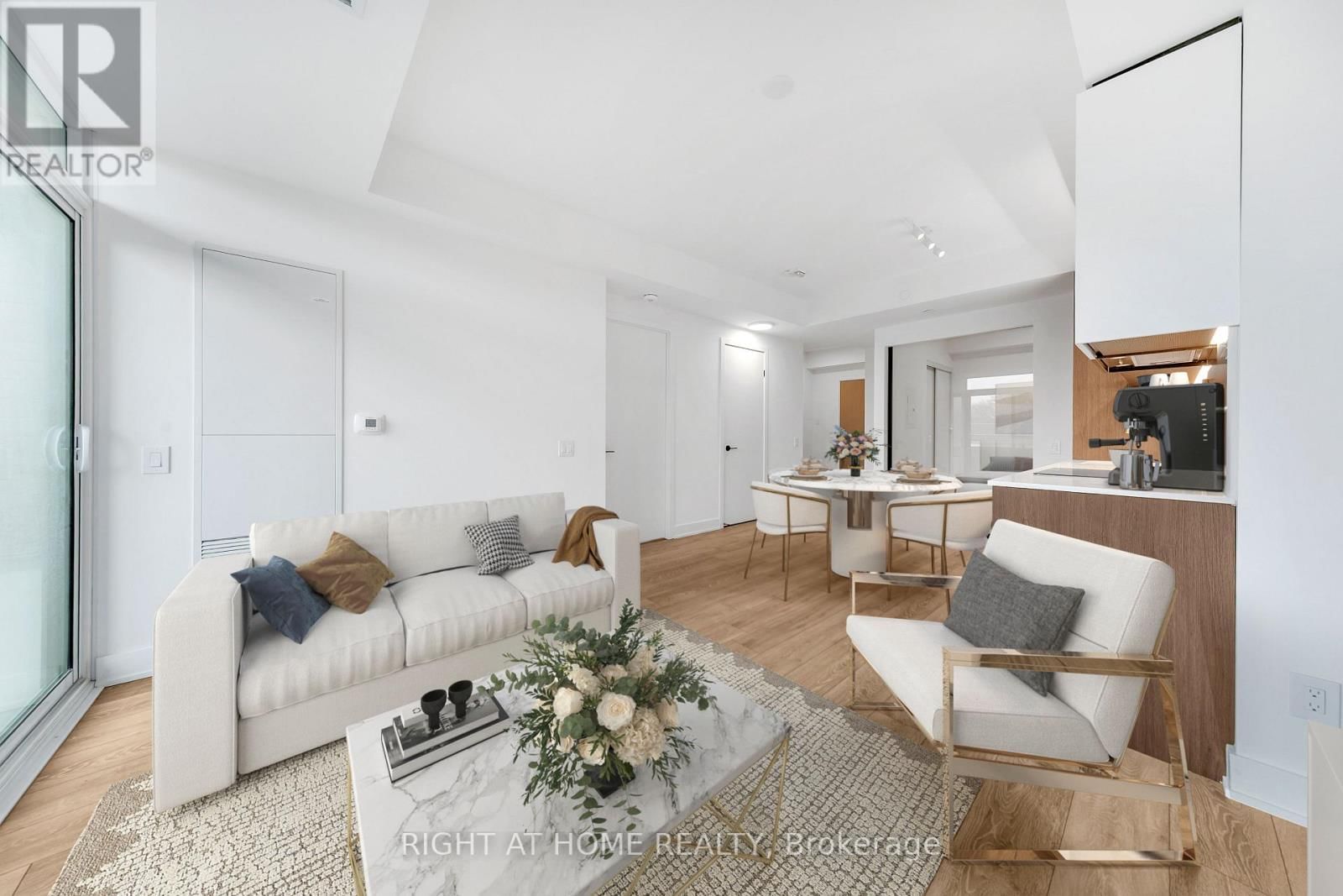 403 - 1285 QUEEN STREET EAST Image 1