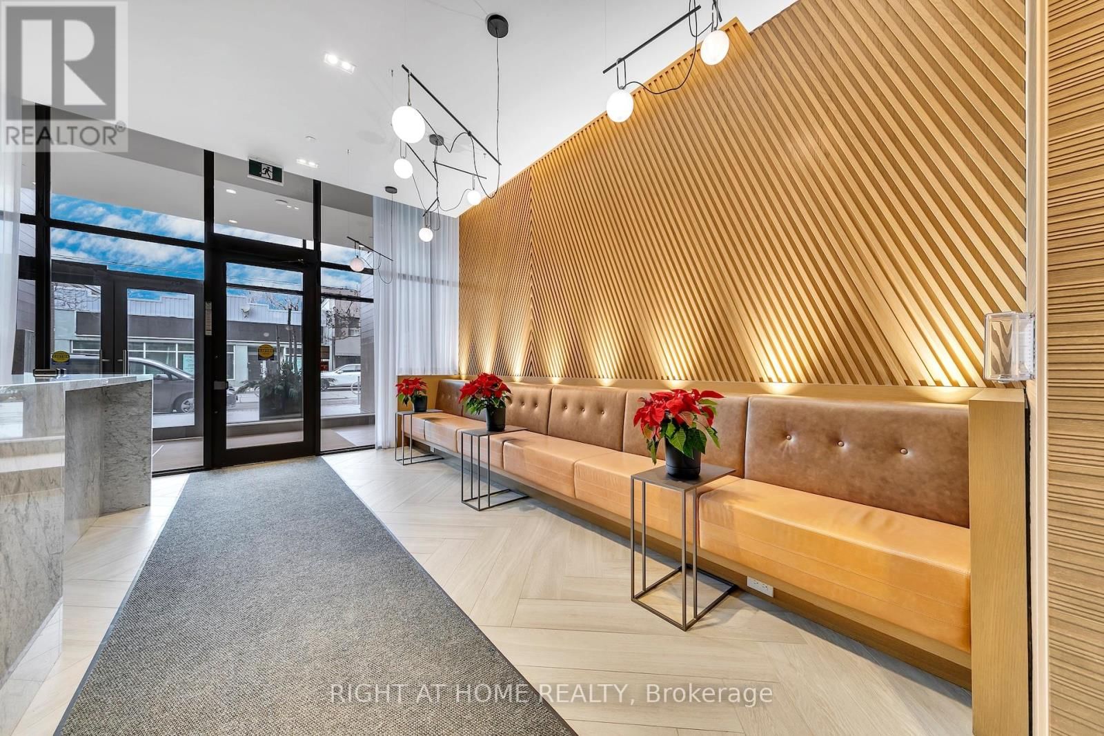 403 - 1285 QUEEN STREET EAST Image 15