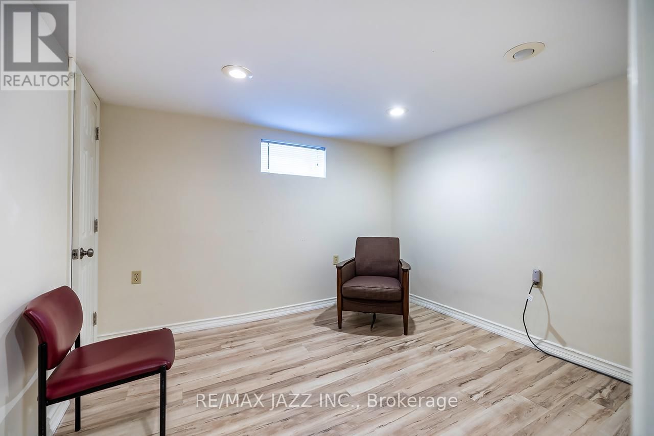 231 KING STREET EAST Image 26