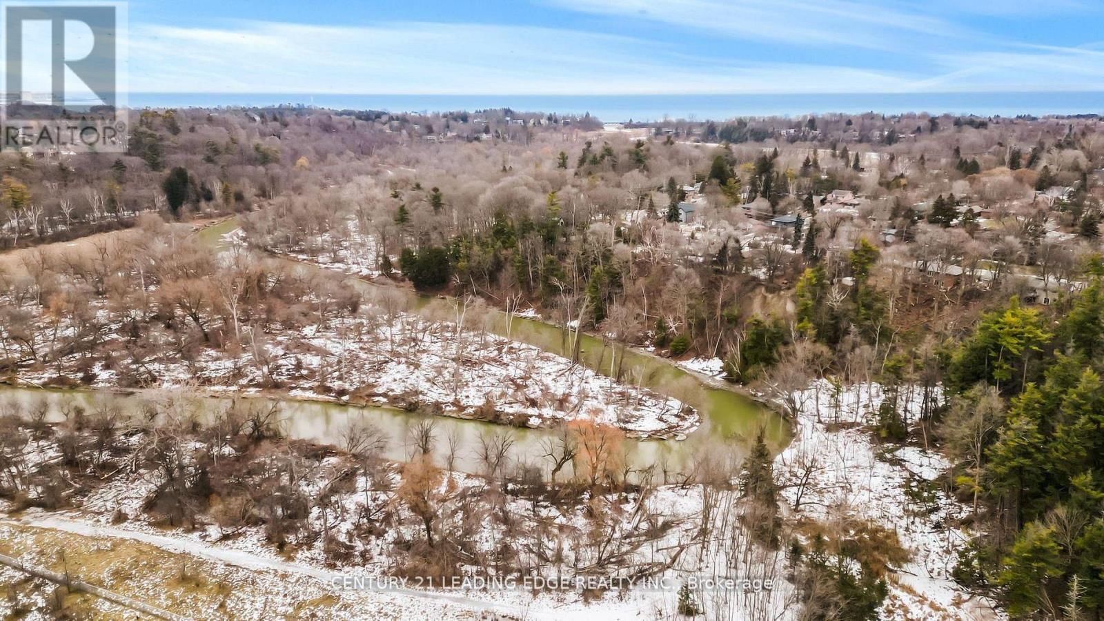 541 ROUGE HILLS DRIVE Image 43