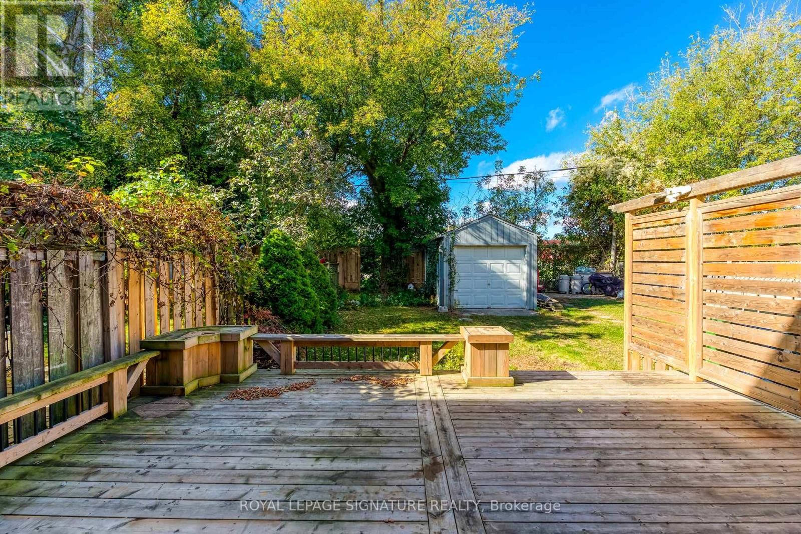 118 BLANTYRE AVENUE Image 26