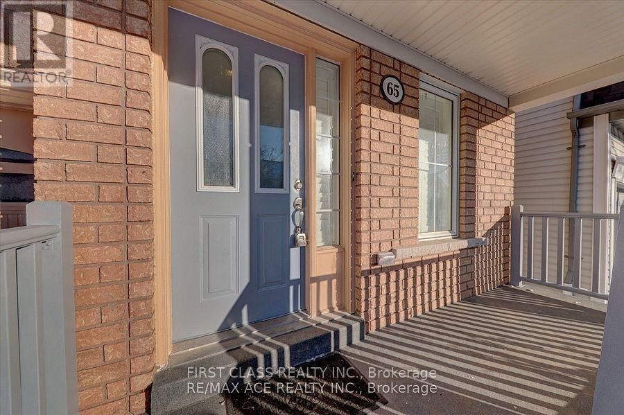 Main - 65 RYDER CRESCENT Image 5