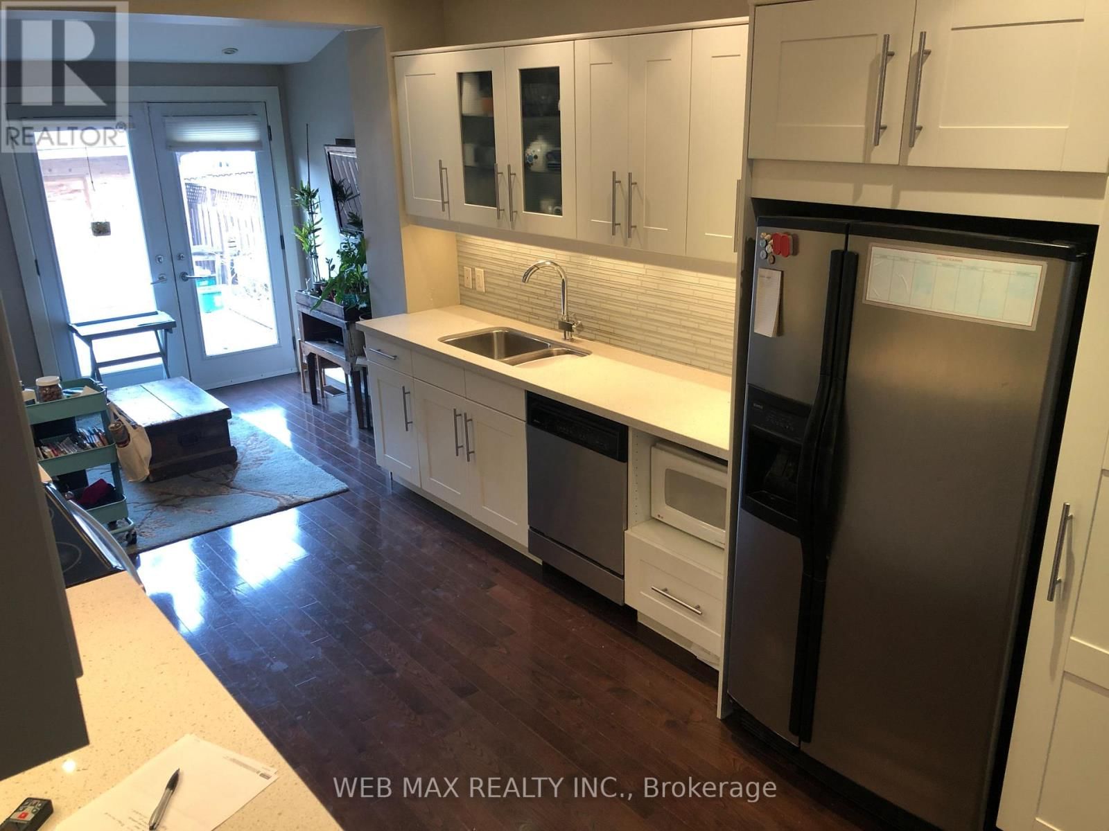 122 BOOTH AVENUE Image 5