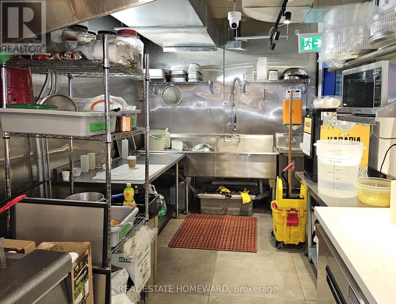 3032 DANFORTH AVENUE Image 8