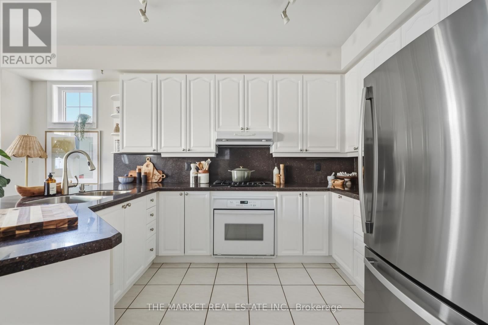 67 WINNERS CIRCLE Image 14