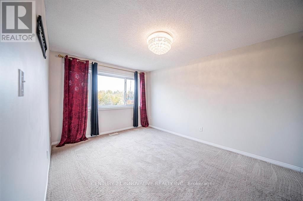 2678 TRULLS ROAD SOUTH Image 35