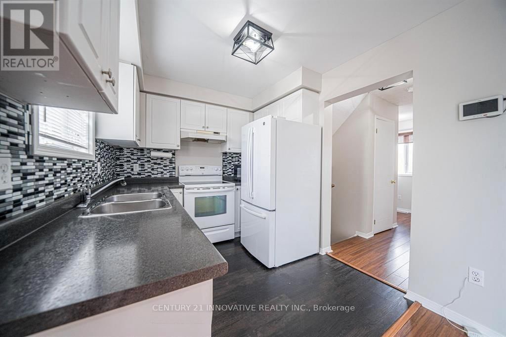 2678 TRULLS ROAD SOUTH Image 6