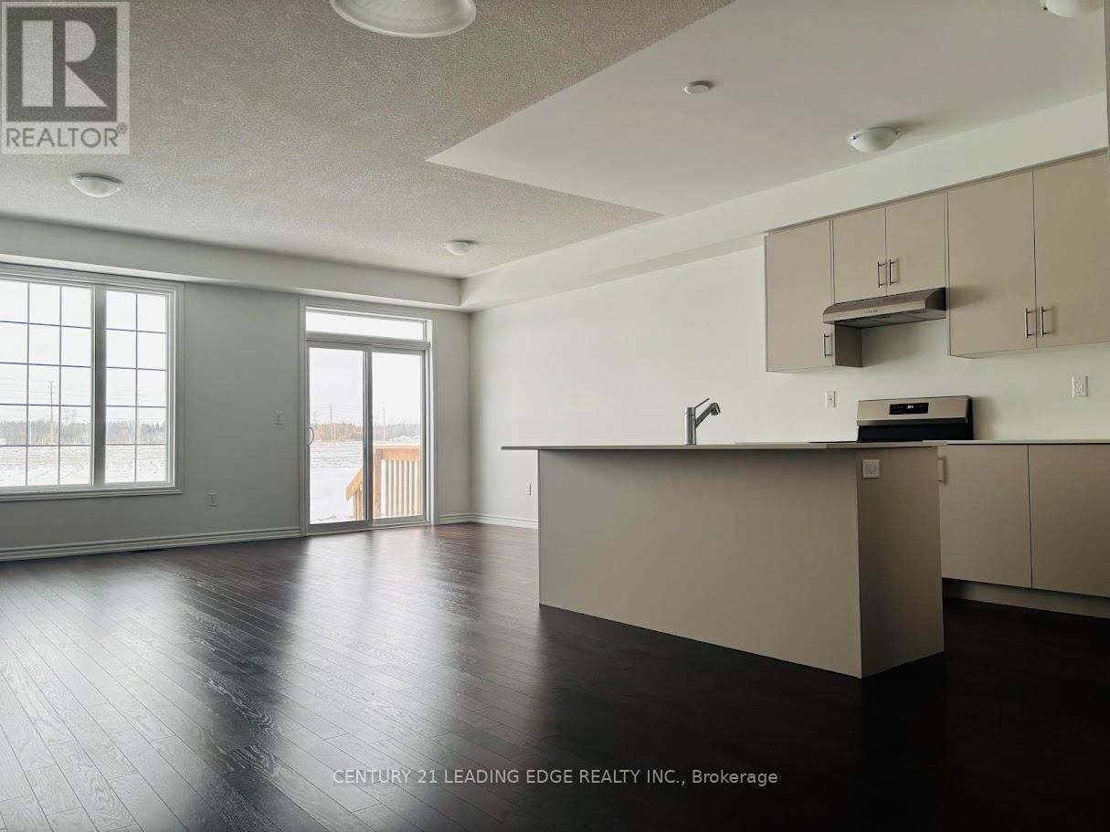 10 REIGATE AVENUE Image 5