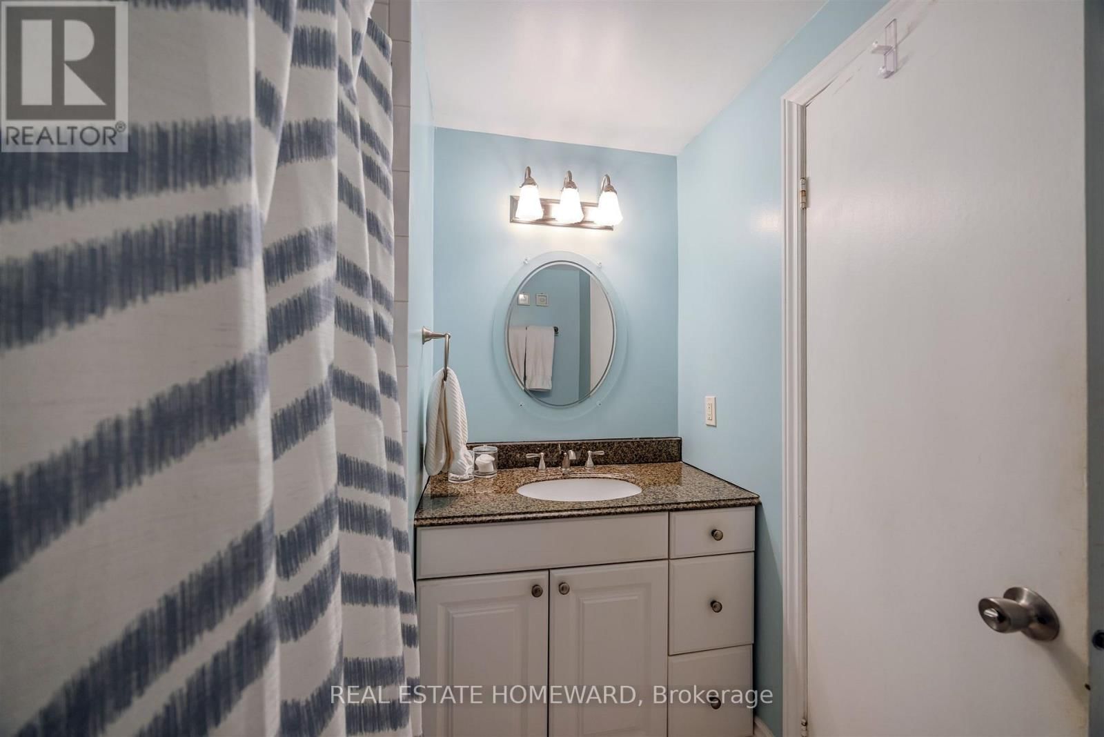 23 - 1975 MEMORY LANE Image 19