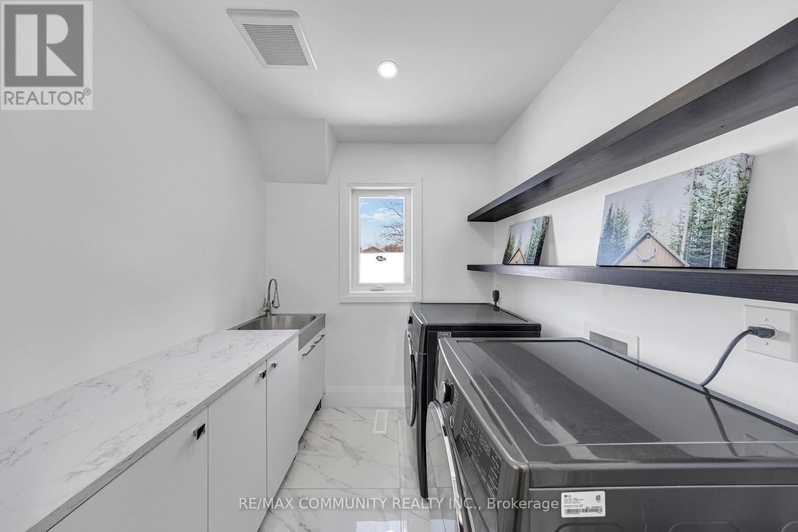 645 FRASER AVENUE Image 32