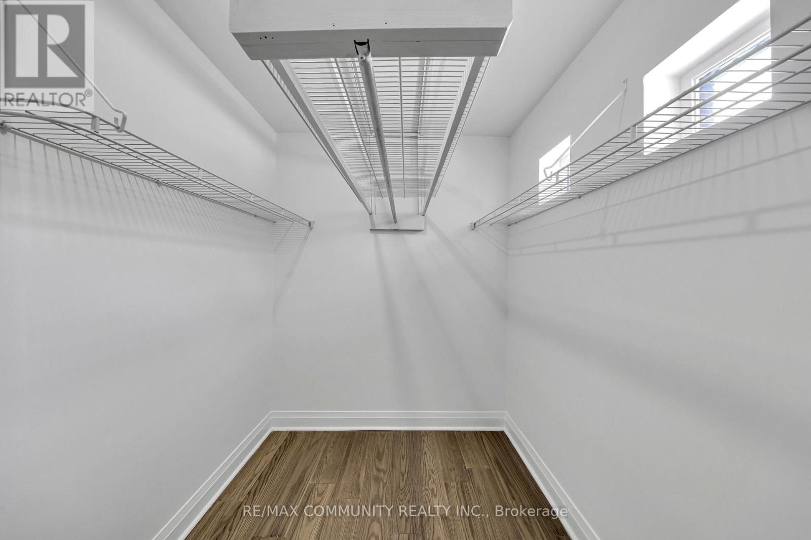 645 FRASER AVENUE Image 36