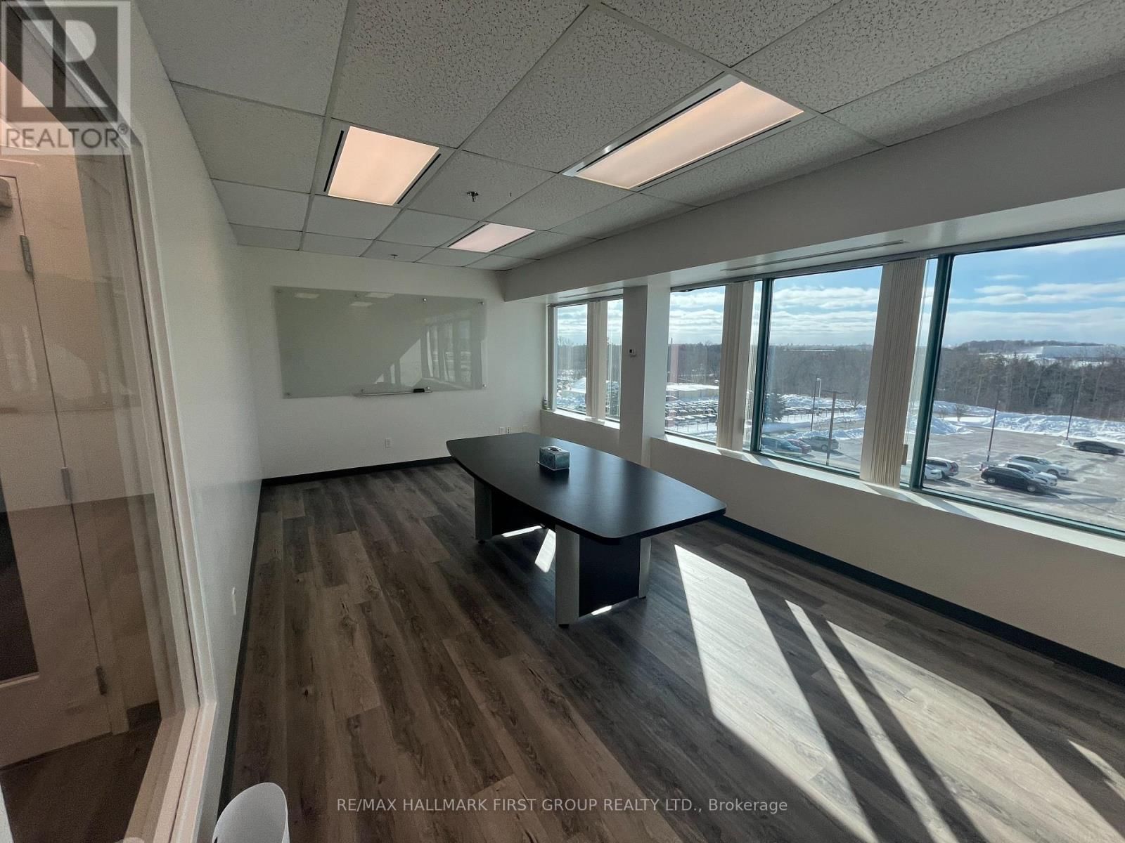 303 - 230 WESTNEY ROAD SOUTH Image 17