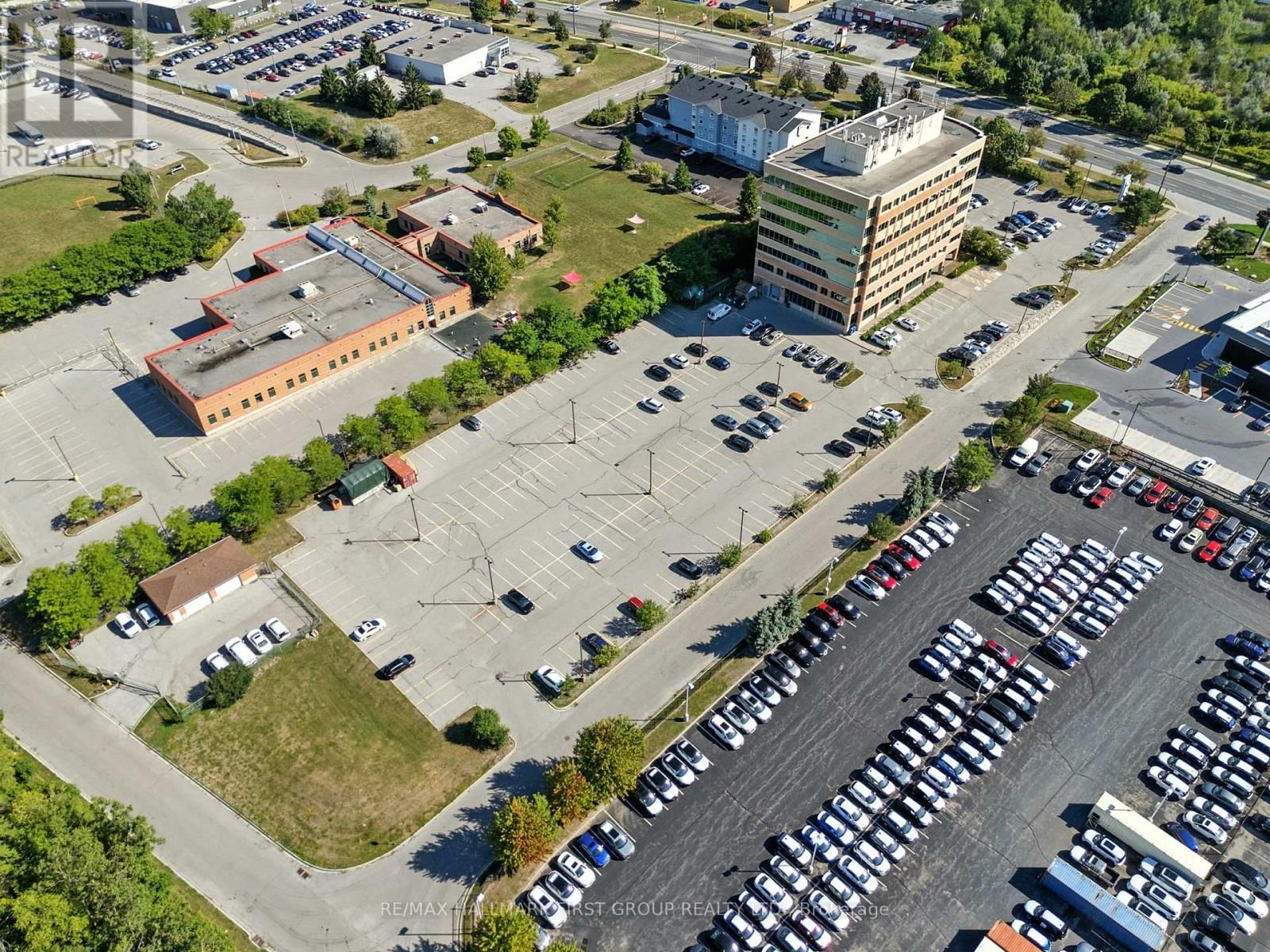 303 - 230 WESTNEY ROAD SOUTH Image 19