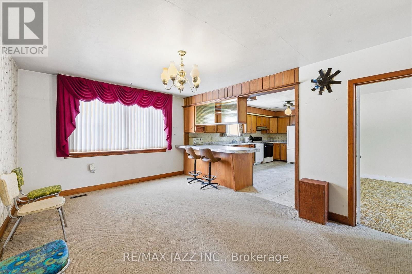 3070 TAUNTON ROAD EAST Image 13