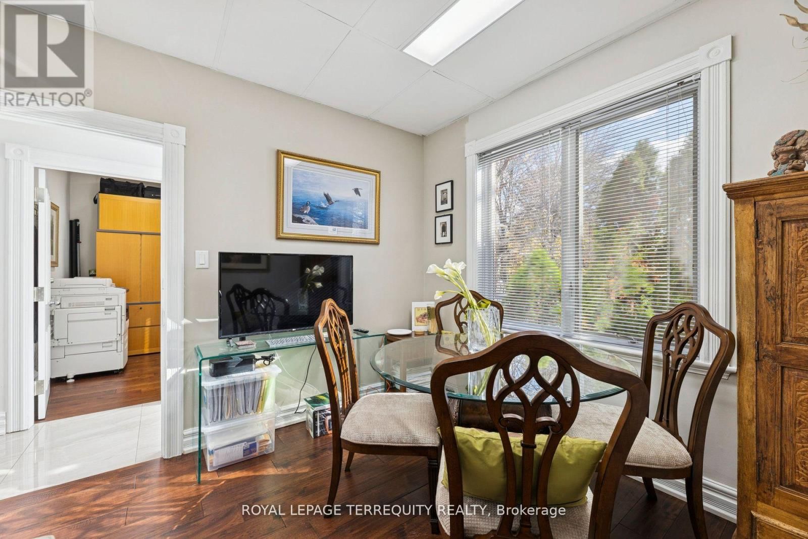 567 KINGSTON ROAD WEST Image 20