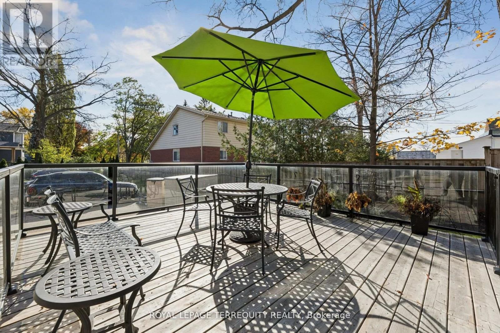 567 KINGSTON ROAD WEST Image 40