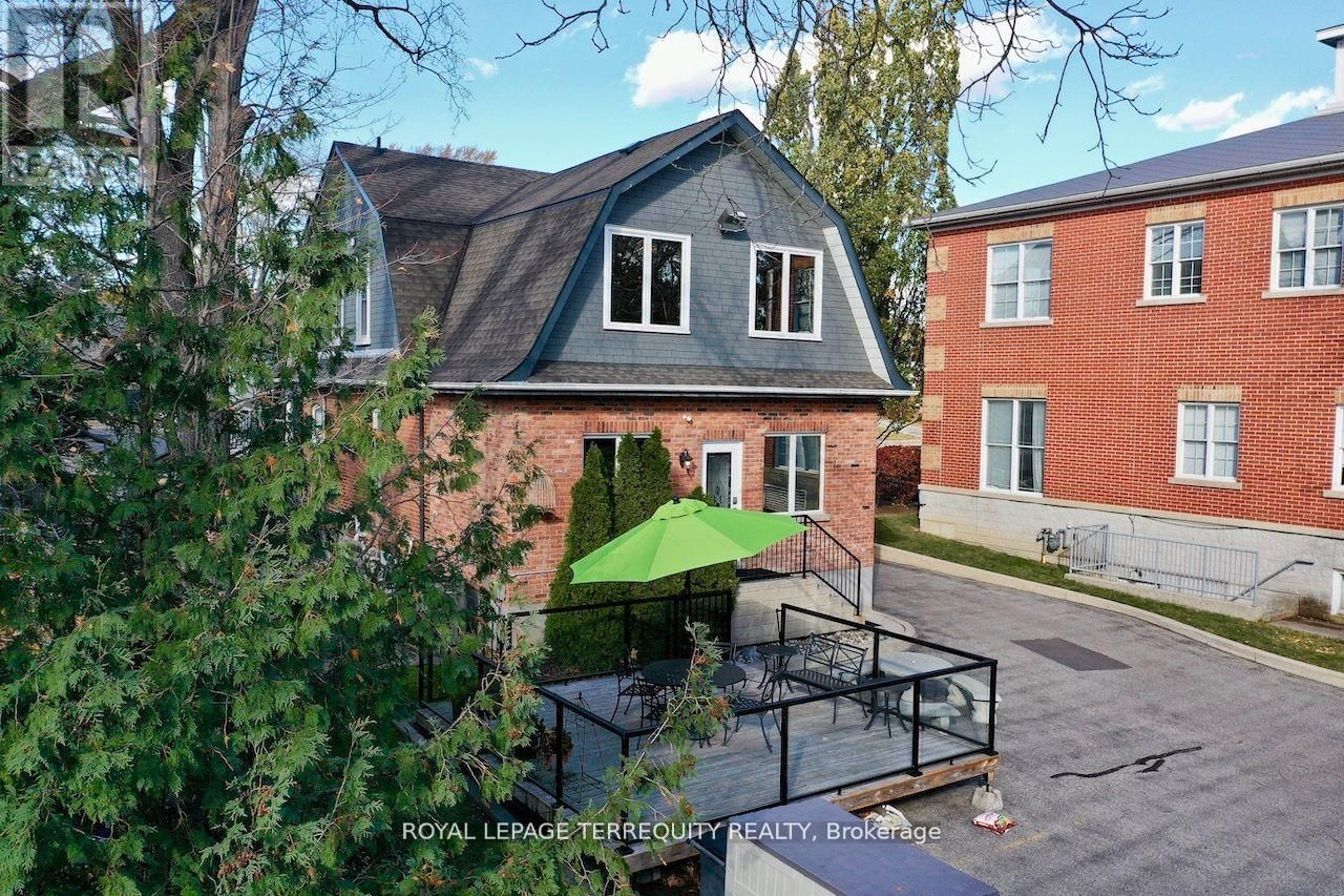 567 KINGSTON ROAD WEST Image 47