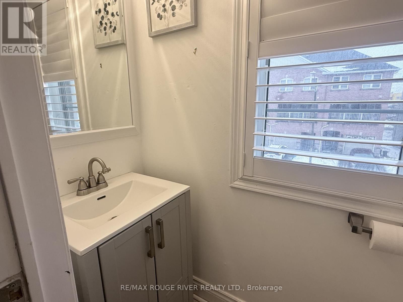 16 LAWRENCETOWN STREET Image 10