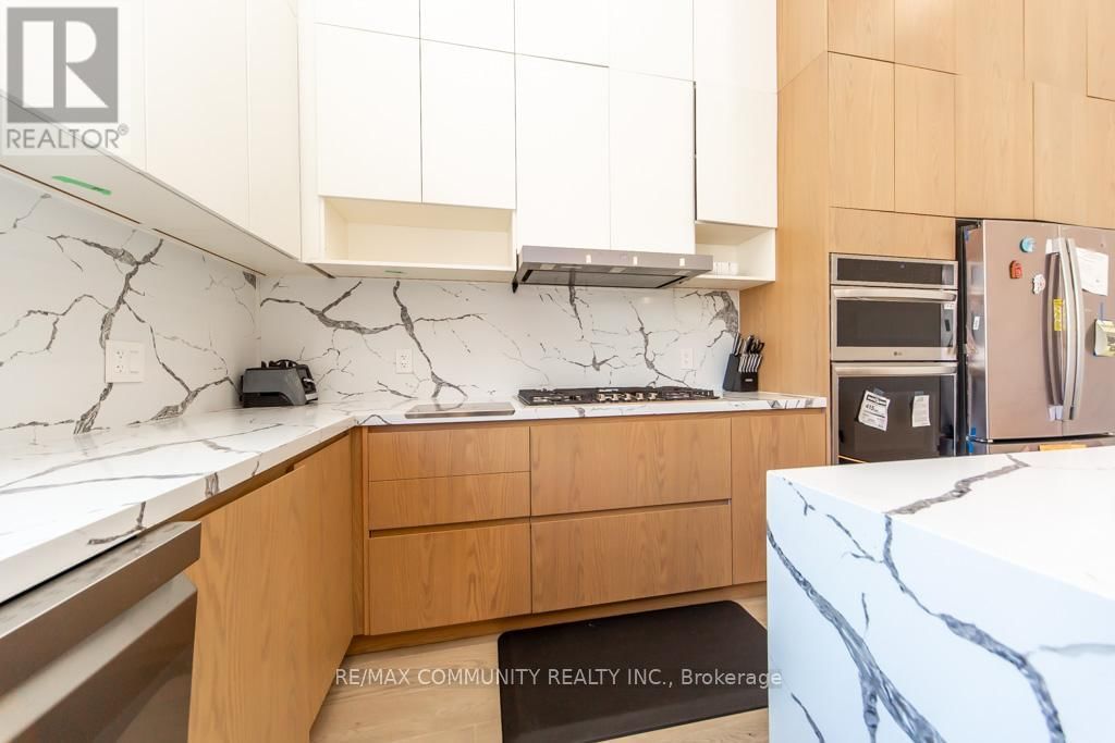 Main - 475 WILSON ROAD NORTH Image 17