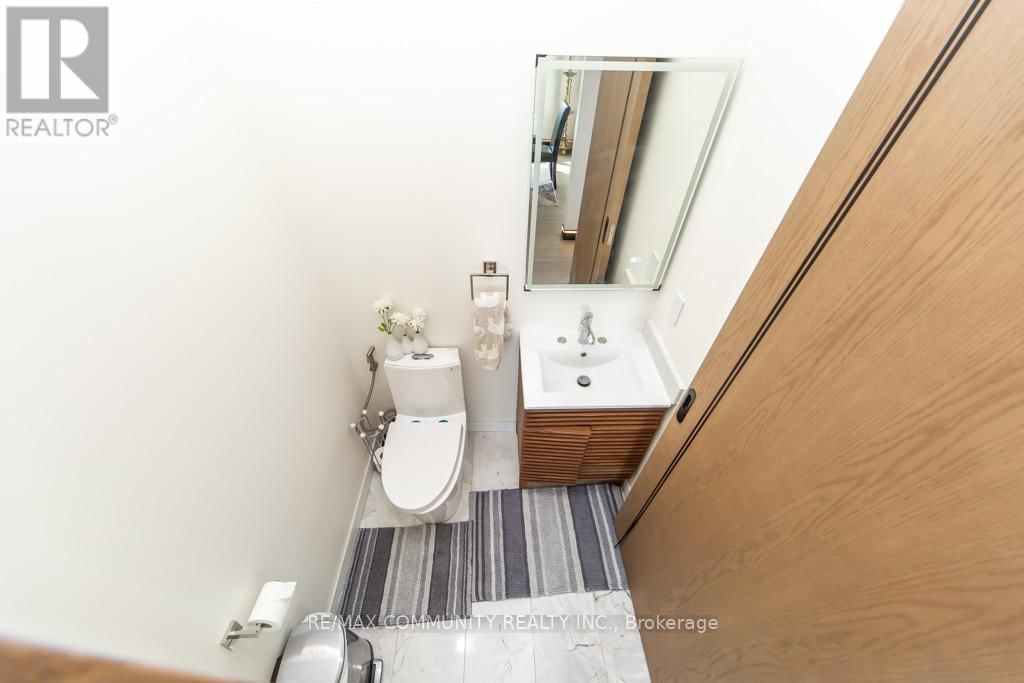 Main - 475 WILSON ROAD NORTH Image 20