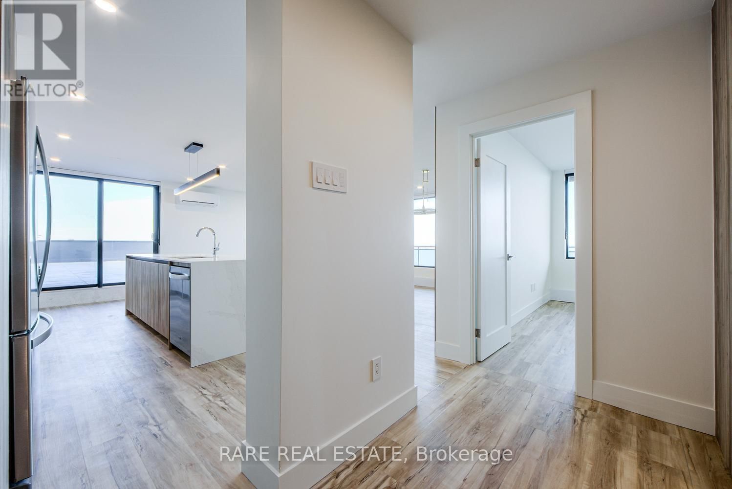 PH05 - 55 LIVINGSTON ROAD Image 5