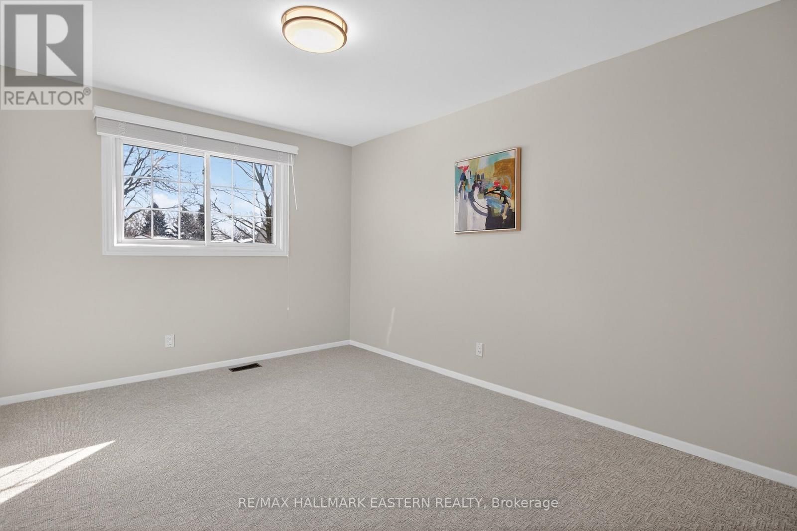 946 BEAUFORT COURT Image 23