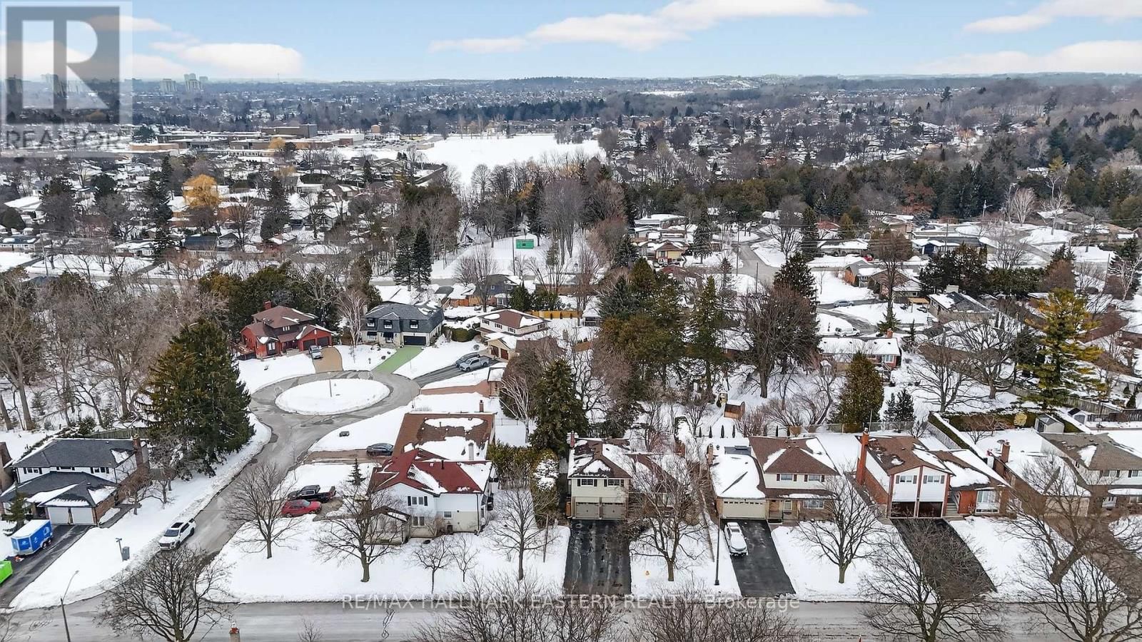 946 BEAUFORT COURT Image 4