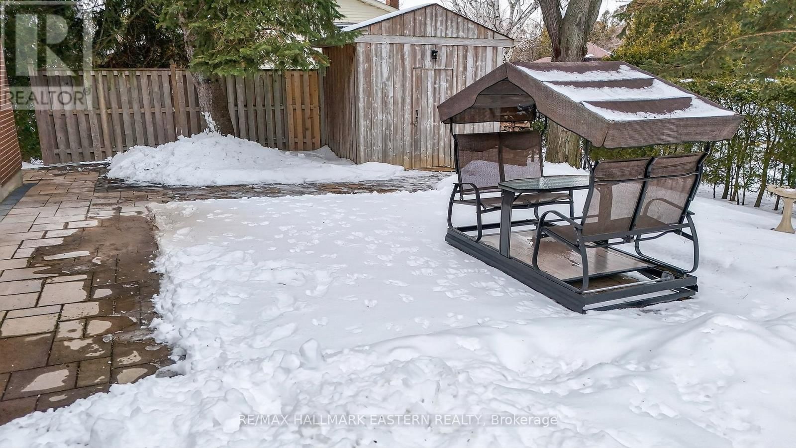 946 BEAUFORT COURT Image 45