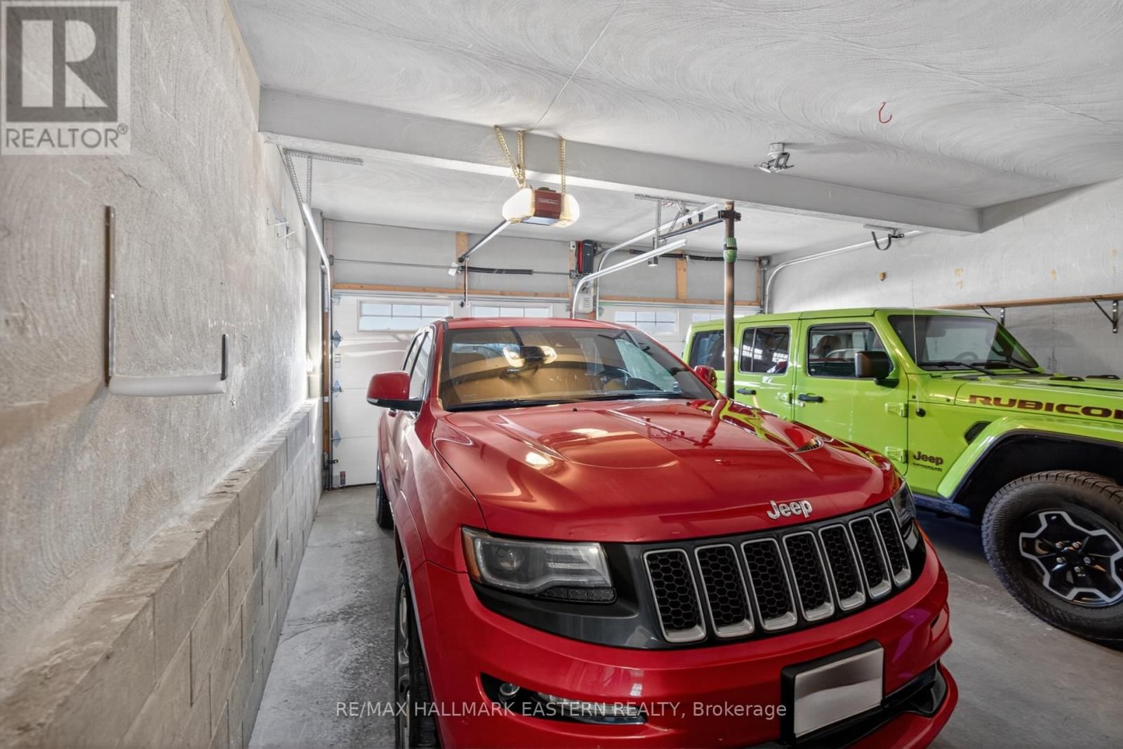 946 BEAUFORT COURT Image 50