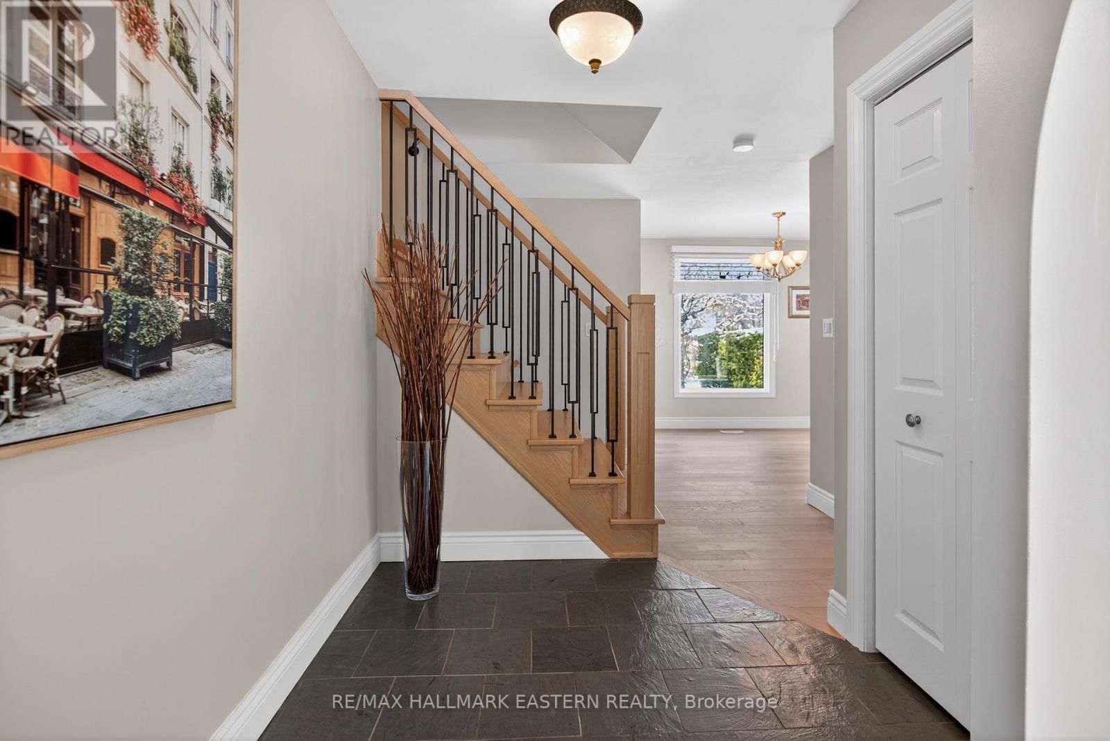 946 BEAUFORT COURT Image 6