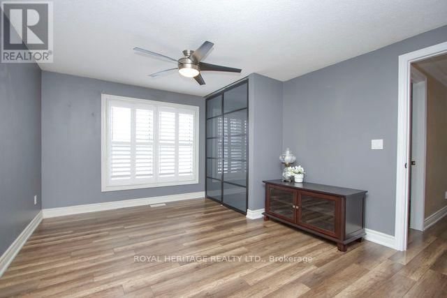 11 HERITAGE LANE Image 24