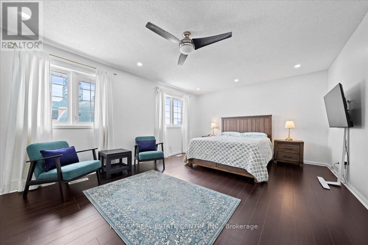 808 - 1400 THE ESPLANADE NORTH Image 39