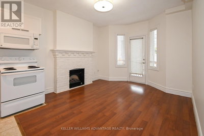 Commercial for Rent in Ontario