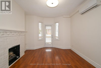 Commercial for Rent in Ontario