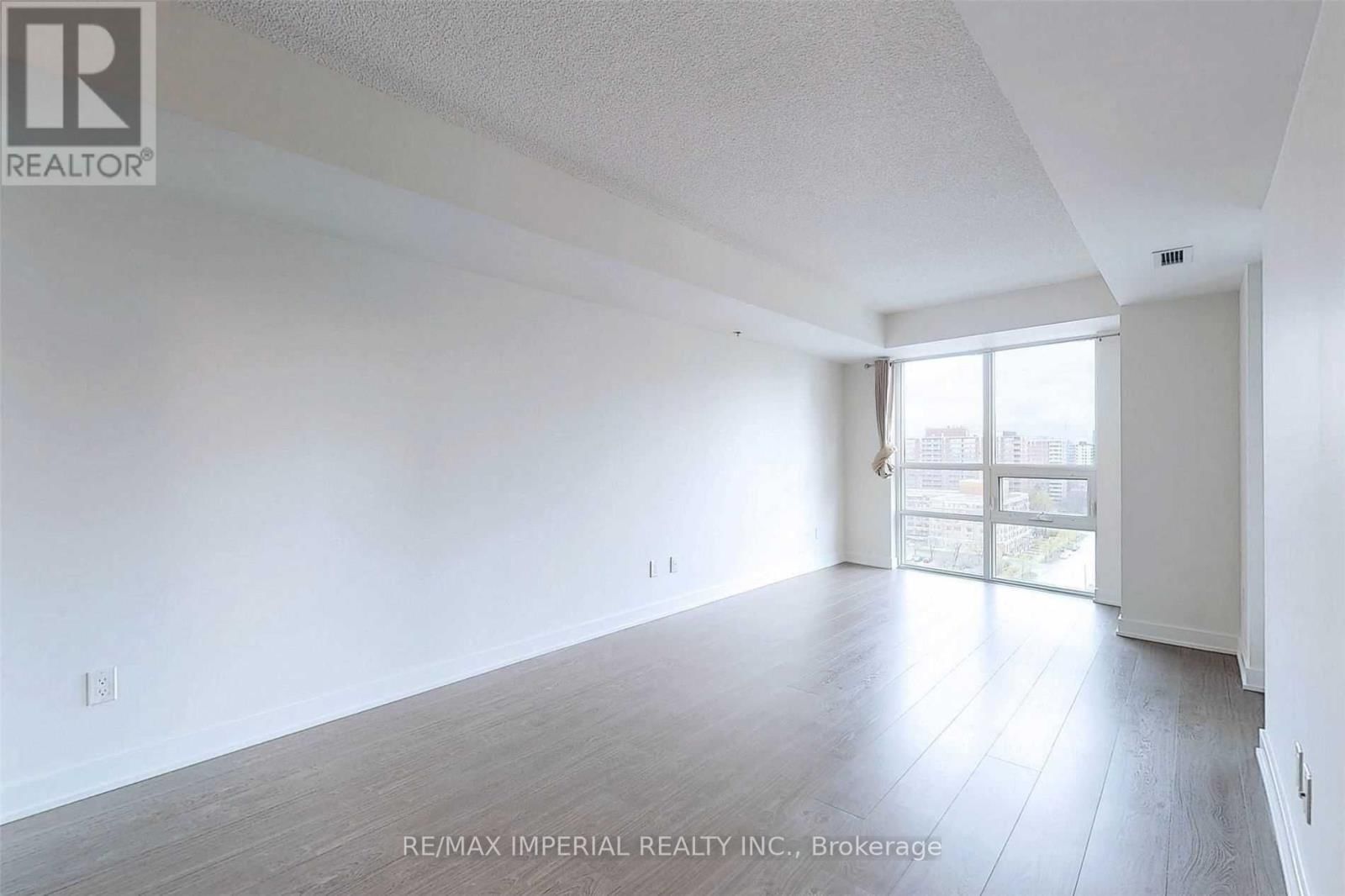 1110 - 185 BONIS AVENUE Image 2