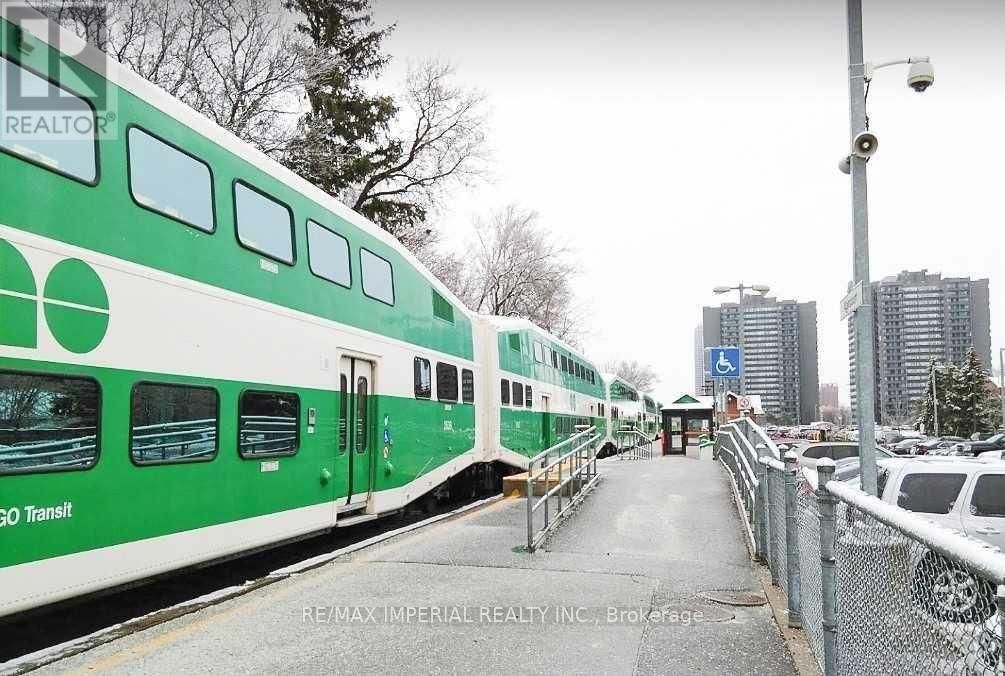 1110 - 185 BONIS AVENUE Image 21